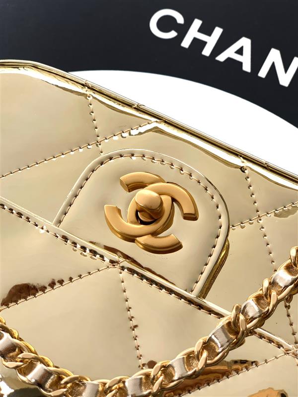 2026131222439229 700